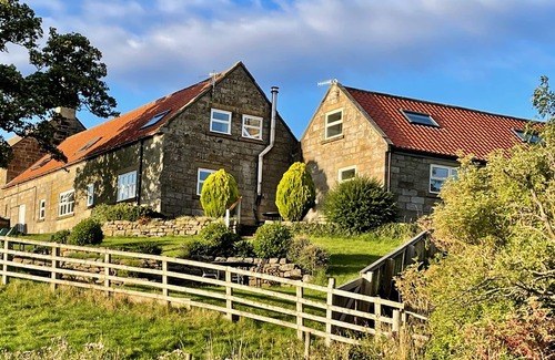 Danby Cottage | Bluebell Cottage 3-bedrooms (sleeps-4)