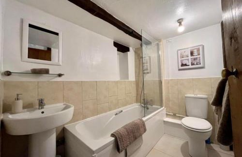 Ross-on-Wye House | Bluebell Cottage