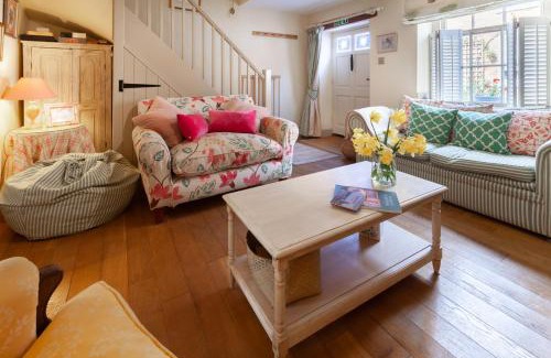 Burnham Market House | Bluebell Cottage - Norfolk Cottage Agency