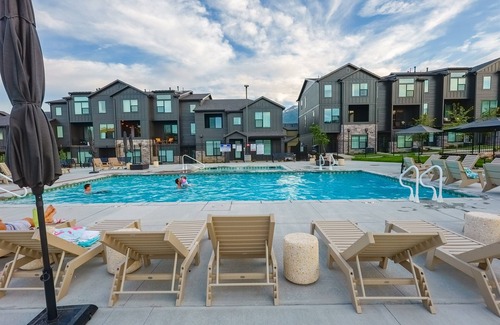 Mountain Green House | Bluebird |Ro5057 | Pickleball | Hot Tub | Mtn View