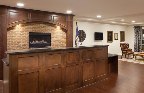 Williamsburg Condo | Bluegreen Patrick Henry Square Studio unit, Friday check-in
