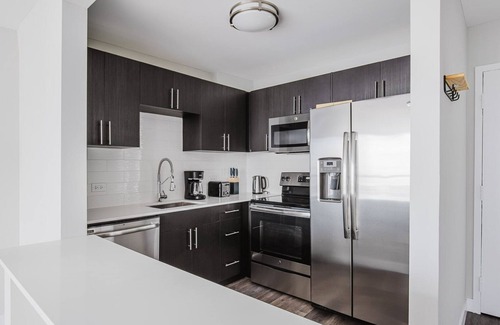 Near North Side Apartment | Blueground | Gold Coast, rooftop & gym, nr Hancock