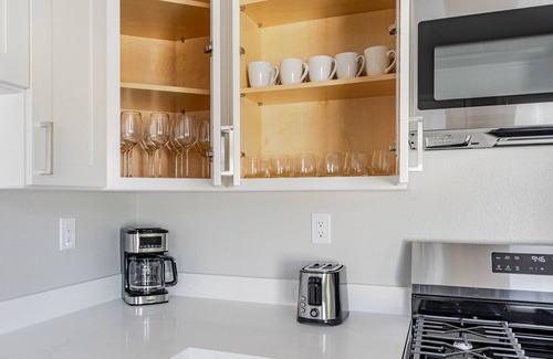 Menlo Park Apartment | Blueground | Menlo Park, view, nr Baylands