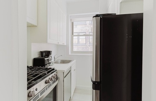 Sutton Place Apartment | Blueground | Midtown East, AC, nr Central Park