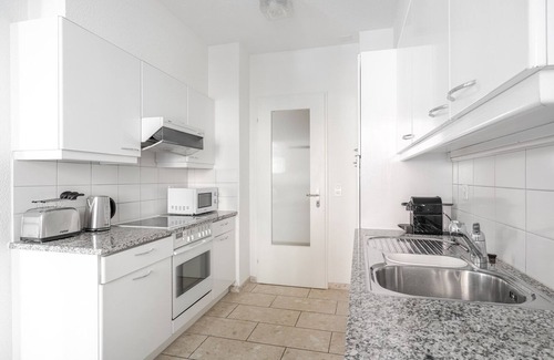 Sihlfeld Apartment | Blueground | Sihlfeld, AC & elevator, nr landmarks