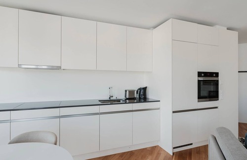 Alt-Wiedikon Apartment | Blueground | Wiedikon, balcony, w/d & elevator