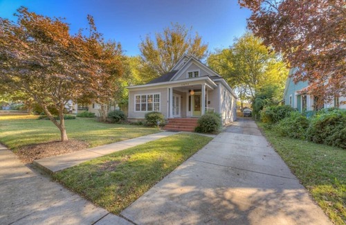 Cooper-Young Historic District House | Blues City Abode - music themed, free coffee, super fast internet, Cooper-Young!