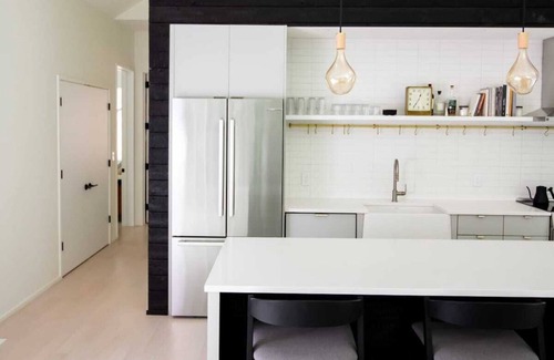 Town of Olive House | Bluestone Cove - Modern Escape in the Woods