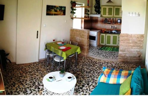 Kalyves House | BlueWave Kalives - Beachfront house - Up to 3 Bedrooms
