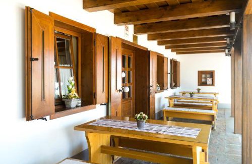 Villany House | Blum Pince - Borozó Vendégház