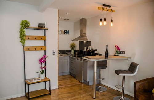 Epernay Apartment | BnB Epernay Studio 86 Your Cozy Nest for Two in Épernay