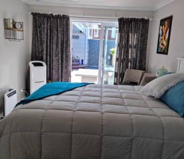 Blenheim Bed & Breakfast | BnB on Carvell