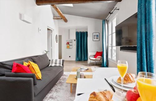 Faubourg Saint-Germain Apartment | BnBNova - 1BR - Eiffel Tower & Champ de Mars