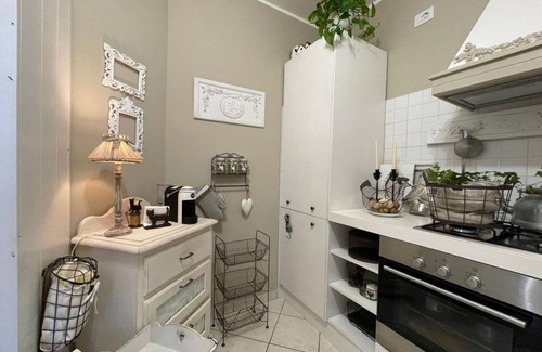 Porto Valtravaglia Apartment | Bnbook Maison Charlotte Apartment with 2 bedrooms Maggiore Lake
