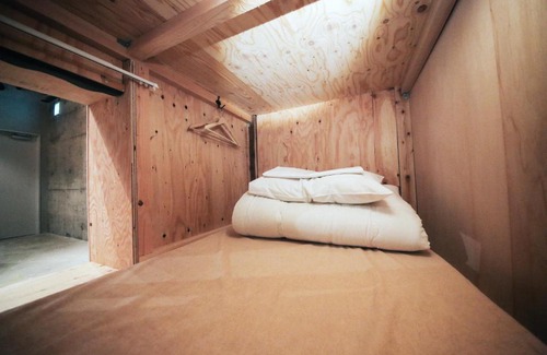 Chuo Ward House | bnbplus Niigata Book Inn