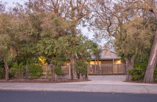 Quindalup House | Boardwalk