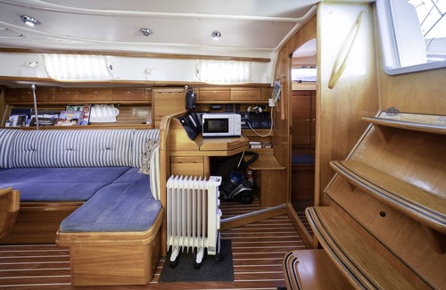Masnou Boat Rental | Boat 'Barco As' with Sea View and Wi-Fi