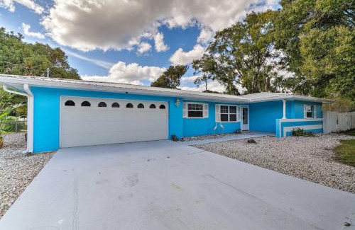 Homosassa House | Boat Dock and Kayaks Canalfront Home in Homosassa
