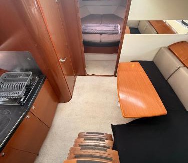 Charente-Maritime Boat Rental | BOAT PARADISE LA ROCHELLE - Leader 10