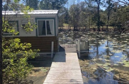 Yulee Boat Rental | Boatel near Amelia Island