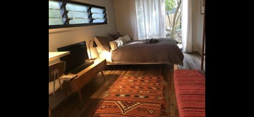 Byron Bay House | Boatshed tallows beachside