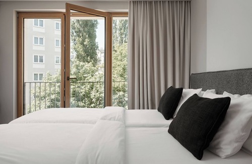 Deutsches Museum Hotel | Bob W Munich Old Town