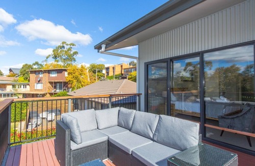 Jindabyne House | Bogong Lakeview – 1/19 Bogong Street