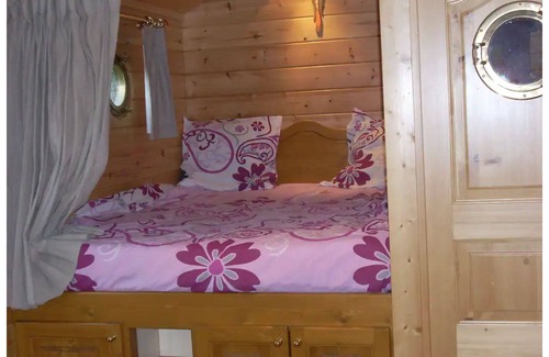 Chomelix House | bohemian stay at the farm, aboard a comfortable and warm trailer