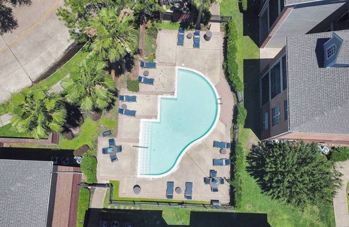 Houston Apartment | Boho Atmosphere Lux - 10 Mins away from Galleria!
