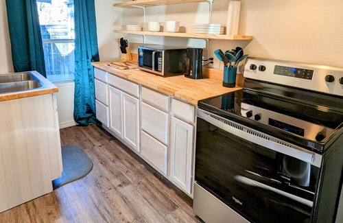 Davis Apartment | Boho Broken Arrow- Side apartment with a free spirited asthetic.