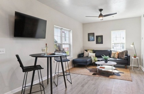 Thunderbolt House | Boho Creciendo