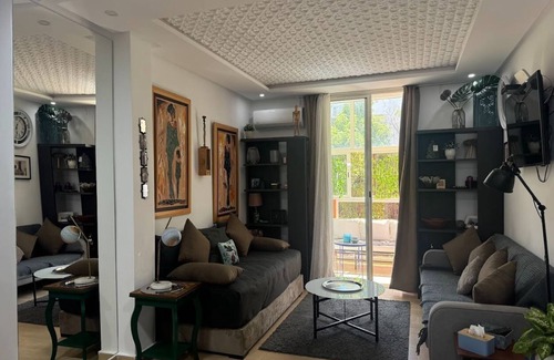 Souissi Apartment | BOHO flat for 4 - Fiber - AC