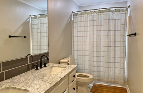 Winston - Salem House | Boho Modern Getaway - New, Clean