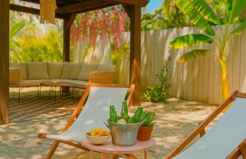 Buena Vista Ski Chalet | Boho Oasis in Prime Miami-Private Patio & More