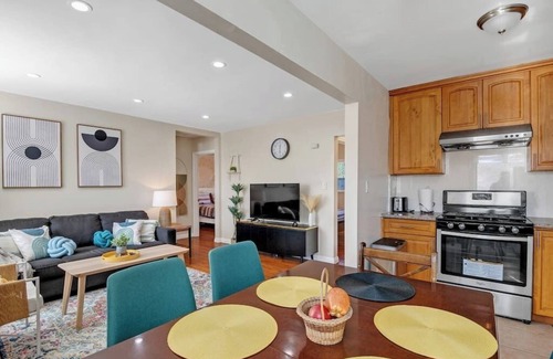 Rosemead Apartment | BOHO retreat Los Angeles Pet OK