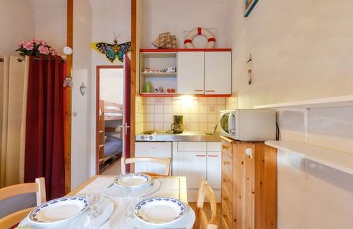 Les Mathes House | Bois d'Eleis by Interhome
