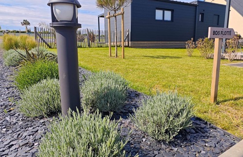 Asnelles Apartment | Bois Flotté