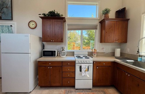 Veterans Park House | #BoiseBnB Bird House