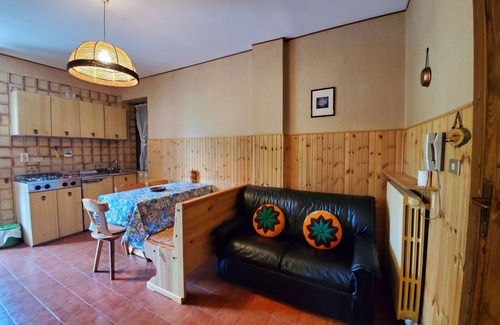 Montoso Apartment | Bon Joun Wood House