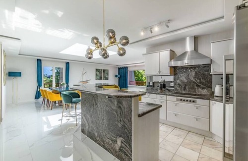 Montreux Apartment | Bon-Port Luxury apartment - Lakefront