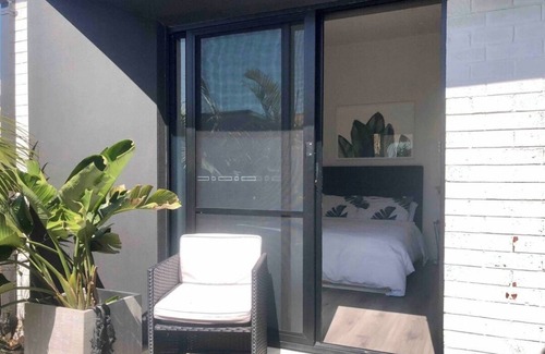 Bondi Beach Apartment | Bondi Garden Studio - short walk to Bondi Beach
