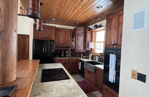 Scandia House | Bone Lake Escape - Hot Tub Oasis