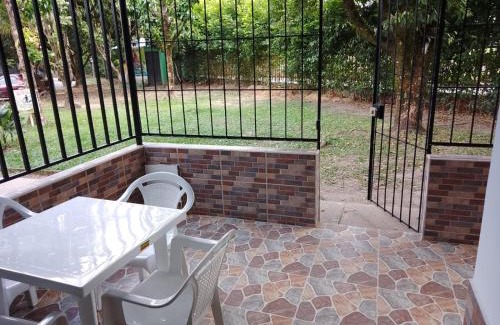 Villavicencio House | BONITA Y CÓMODA CASA DE 3 HABITACIONES EN cONJUNTO