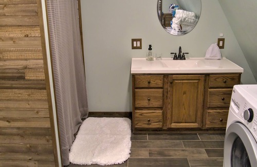 Holton Cabin | Book your Summer stay NOW!