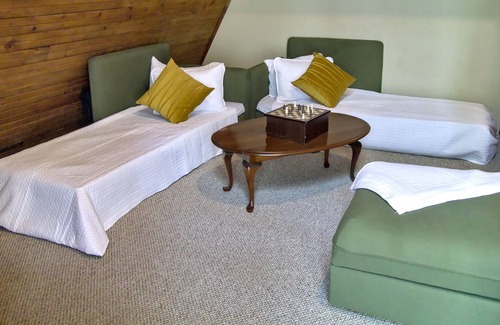 Holton Cabin | Book your Summer stay NOW!