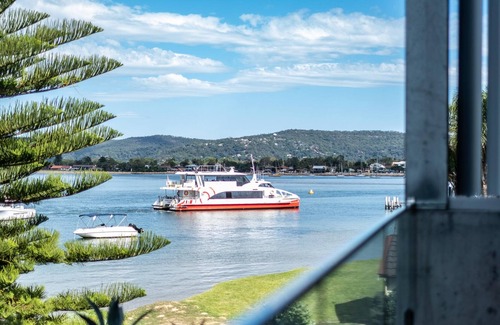Booker Bay Apartment | Booker Seaside - Luxury top level waterfront villa