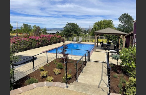Medford House | BookStayHop -Rellik Alpaca Suite. Pool, Hot Tub, Mountain Views & Outdoor Space!