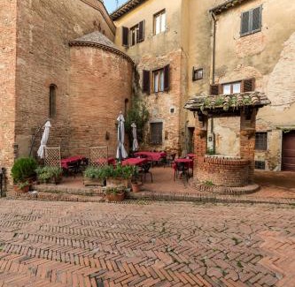 Certaldo Alto Apartment | Borgo Antico Residence