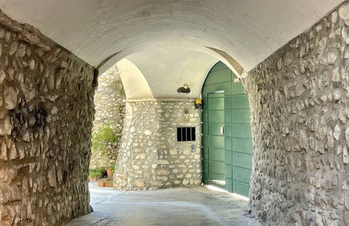 San Felice del Benaco Apartment | Borgo dei Sogni - Luxury Loft at Lake Garda