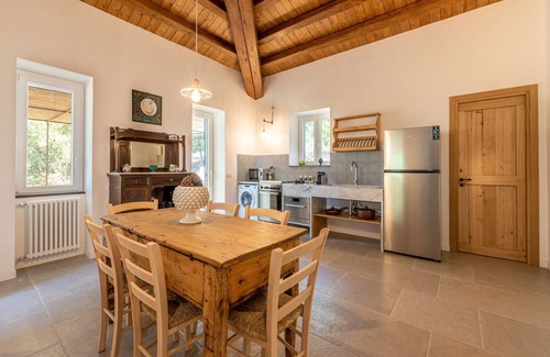 Polizzi Generosa Apartment | Borgo Le Niche by Wonderful Italy - Talia